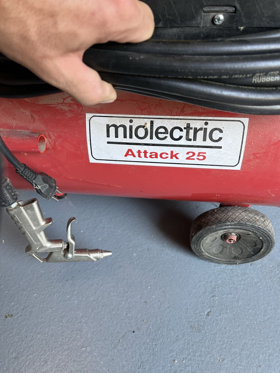 Kompressoren: Miolectric Attack 25 Kompressor gebraucht – Gebraucht aus Sursee von Pfippu82