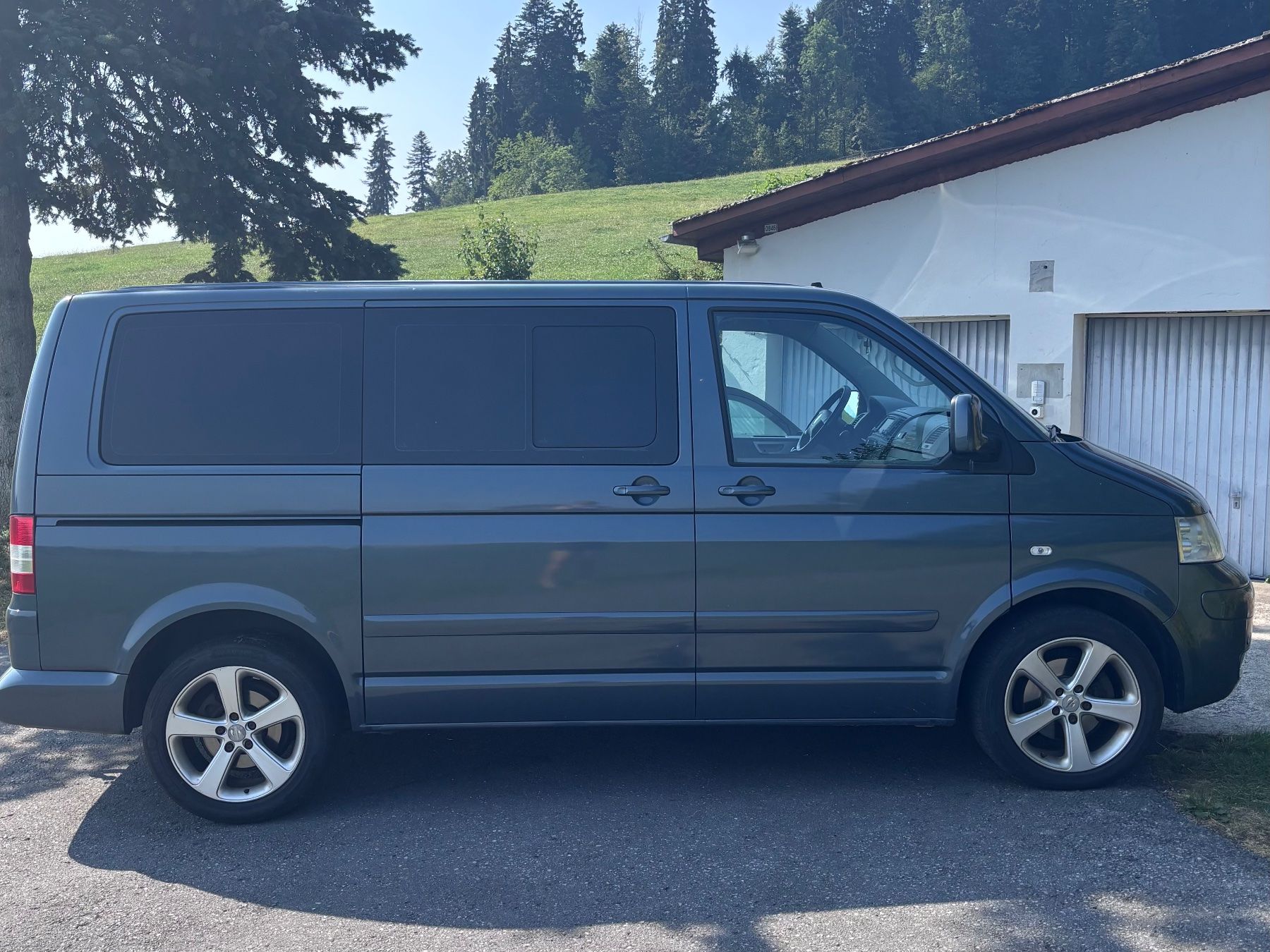 VW Autos: VW T5 4Motion – D'occasion à Herisau par Baum_91 1