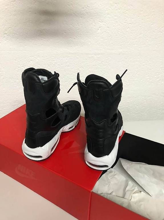 Scarpe da uomo: Vend paire de Nike air Max 95 Empire Neuve Noire – Usato da Blonay venduto da Jmt02 1