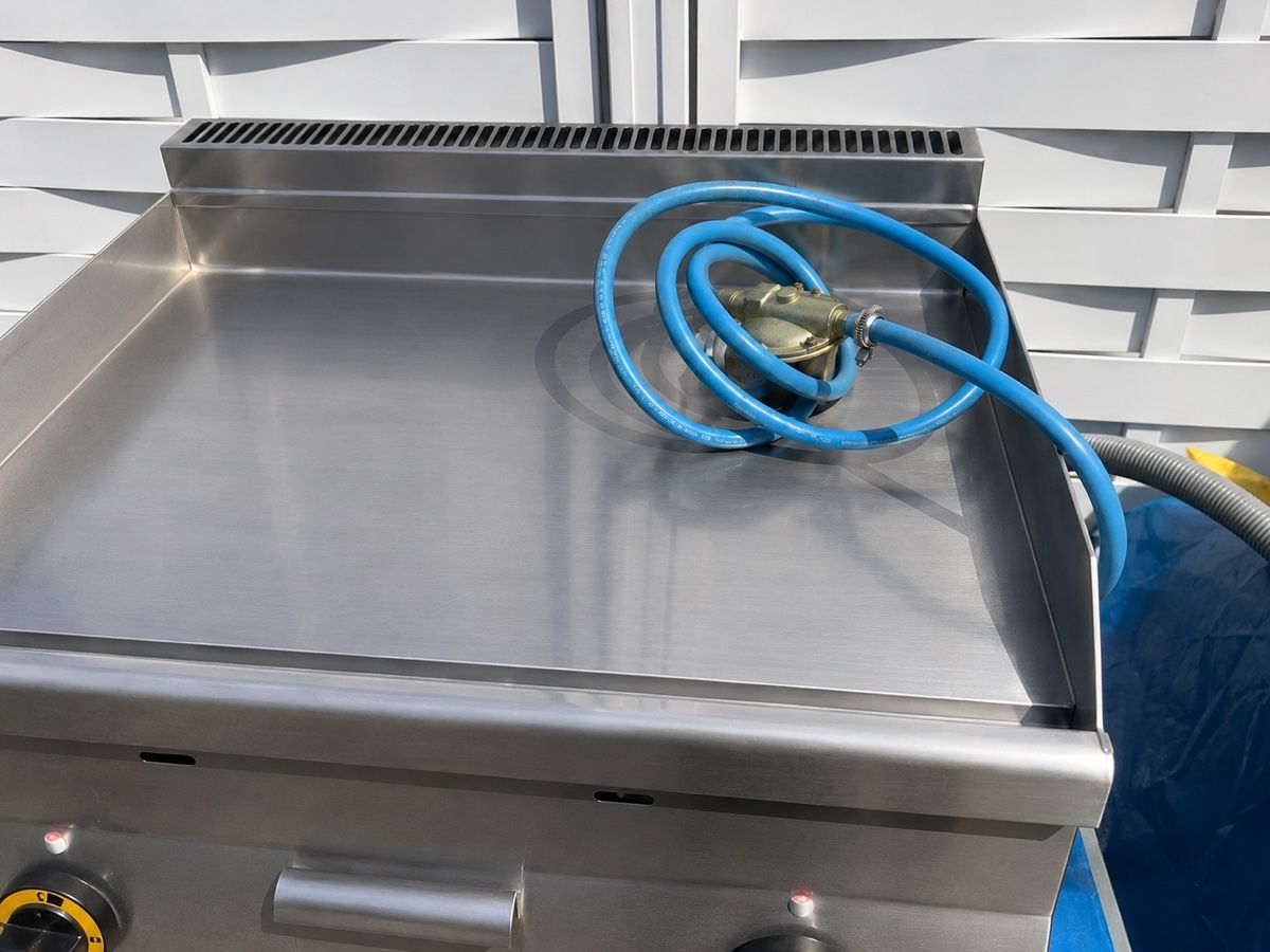 Griglie: Gas-Grillplatte Edelstahlpropan  – Nuovo (secondo la descrizione) da Reinach AG venduto da ASAHITAJ98 1