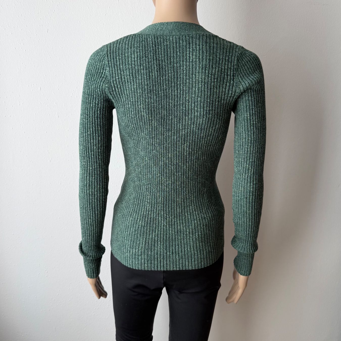 Vanessa Bruno Pullover & Sweatshirts: neuer VANESSA BRUNO Pullover 💚 – Neu und originalverpackt aus Zürich von ClosetQueen 4