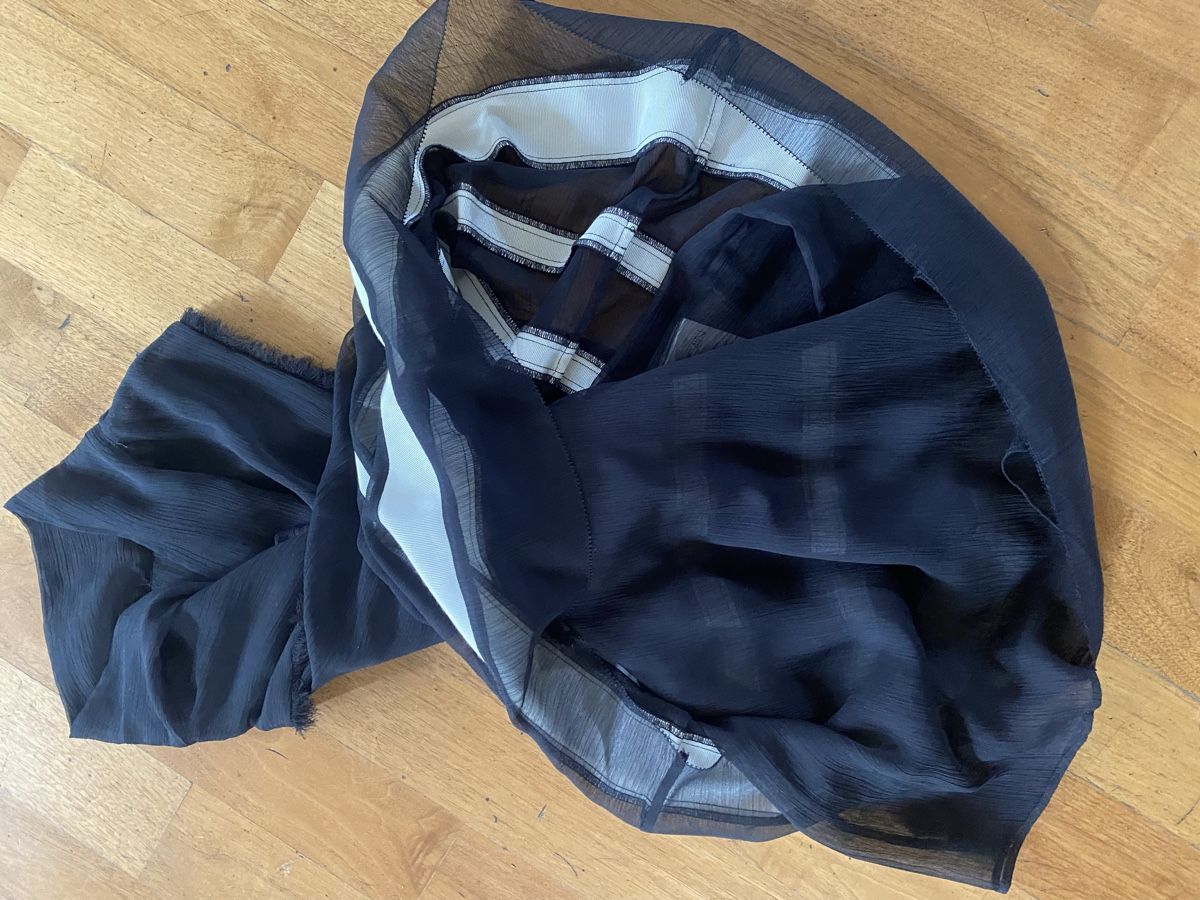 Marc Cain Camicette: Marccain Bluse Gr. N2 Schwarz-Weiss Gestreift – Nuovo e nell'imballaggio originale da Matten b. Interl venduto da Kings-Fashion 3