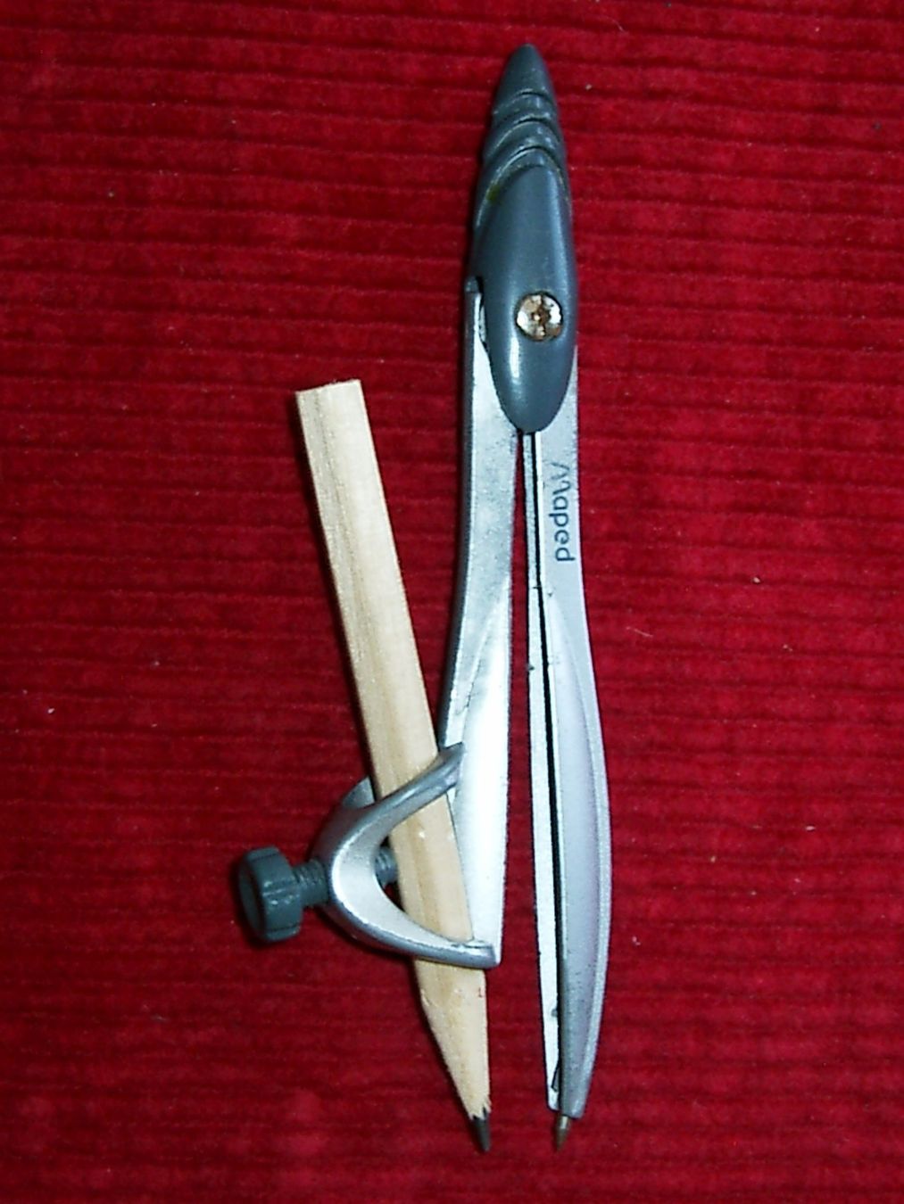 Zirkel: Zirkel Modell Maped Study Metal Compass – Gebraucht aus Laupen ZH von tonisculati