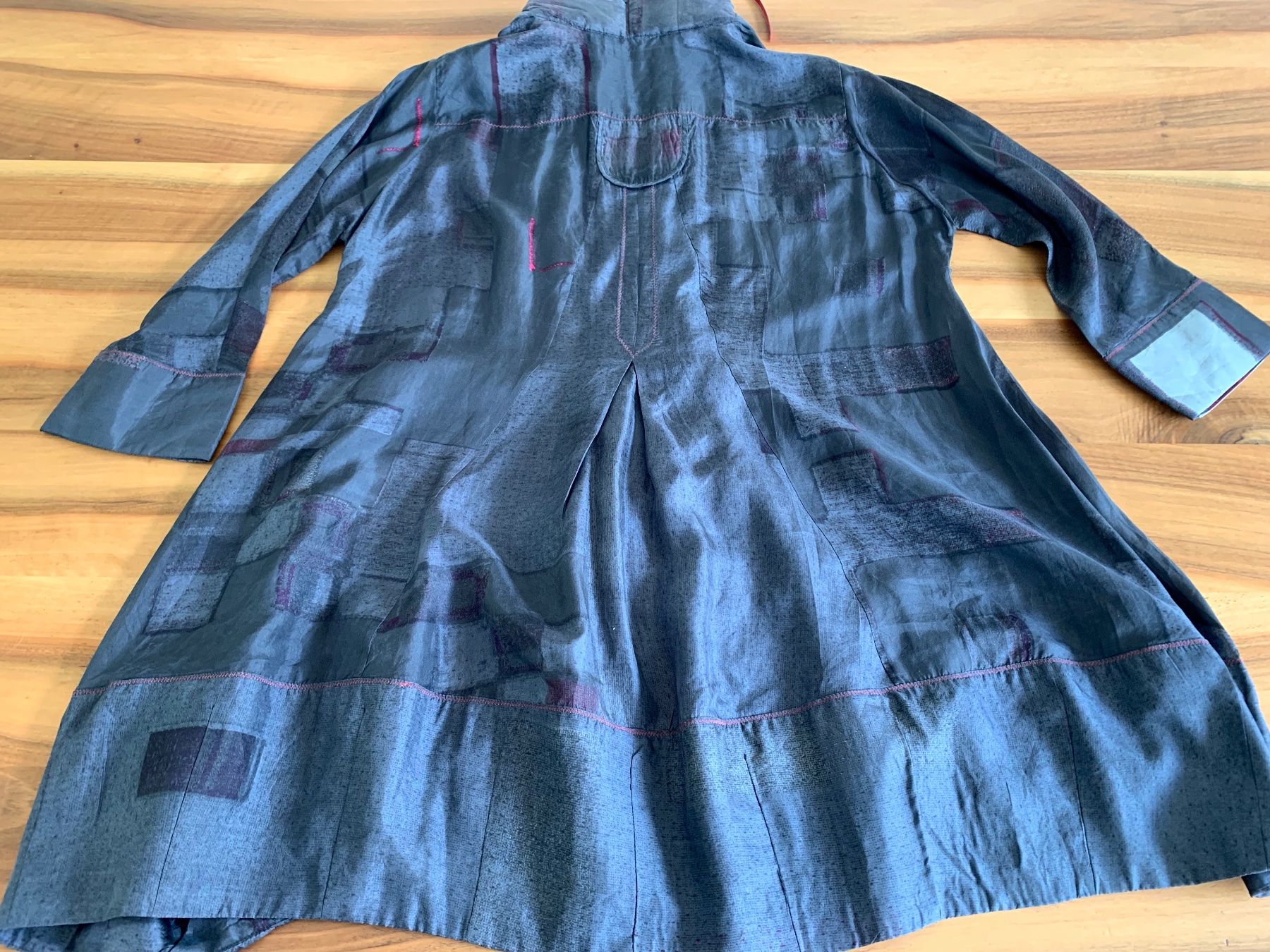 Girbaud Blusen: Marithé François Girbaud extravagante Seidenbluse M-XL – Gebraucht aus Meiringen von tonicandgin 5