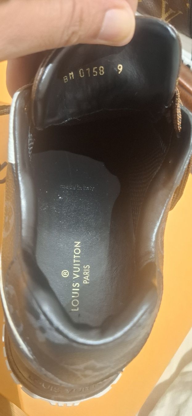 Louis Vuitton Scarpe da uomo: Louis Vuitton Sneaker Monogram Leder Grösse 9 gebraucht – Usato da Wallisellen venduto da joe_w8ns 5