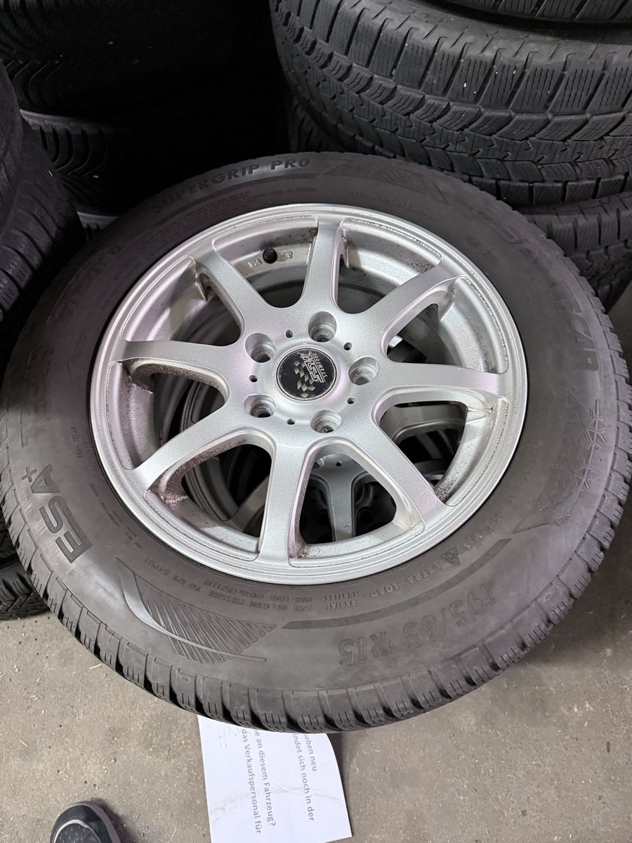 Pneus & Roues: Hyundai Winterrad ix20 oder andere – D'occasion à Kräiligen par tisala 2