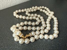 Vintage Perlenkette mit Strassverschluss