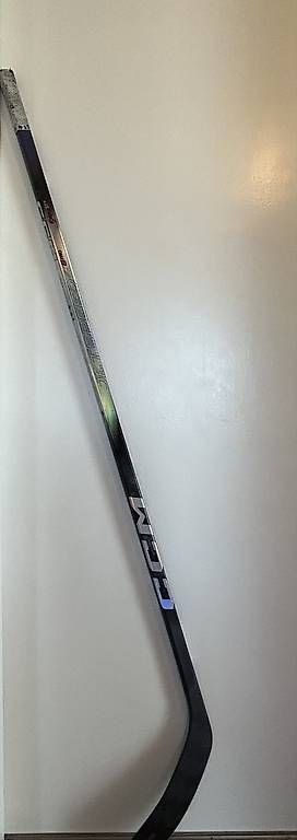 Bastoni & Pale: Eishockeystock Junior CCM – Usato da Rossrüti venduto da StellaPO 1