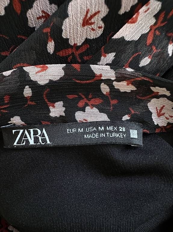Zara Vestiti: Kleid ZARA Gr. M – Usato da St. Gallen venduto da raphaela_99 2