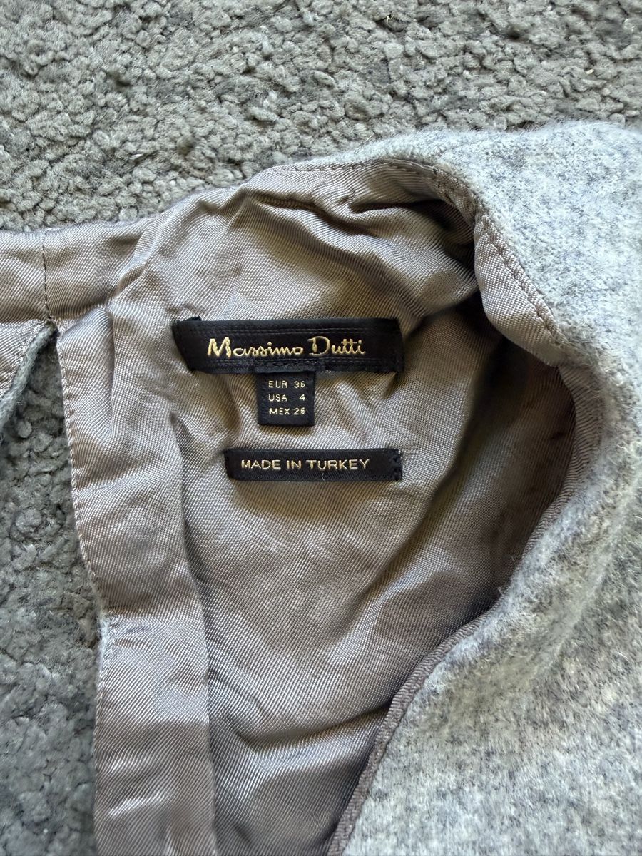 Massimo Dutti Vestiti: Robe Massimo Dutti grise taille 36 bon état – Usato da Genève venduto da eth_6qs6 4