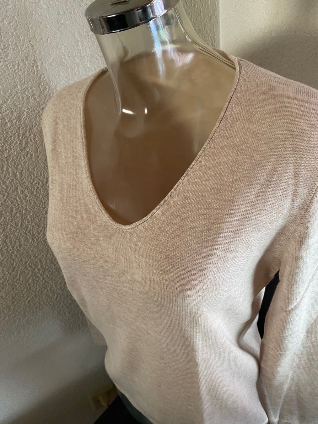 Maglioni & Felpe: leichter langarm Pulli beige – Usato da Allenwinden venduto da Obalu