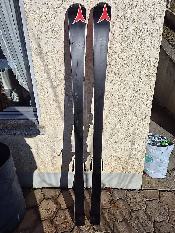 Atomic Skis: Atomic GS Junioren Rennski – Gebraucht aus Erlenbach i. S. von phi_9lf5 3