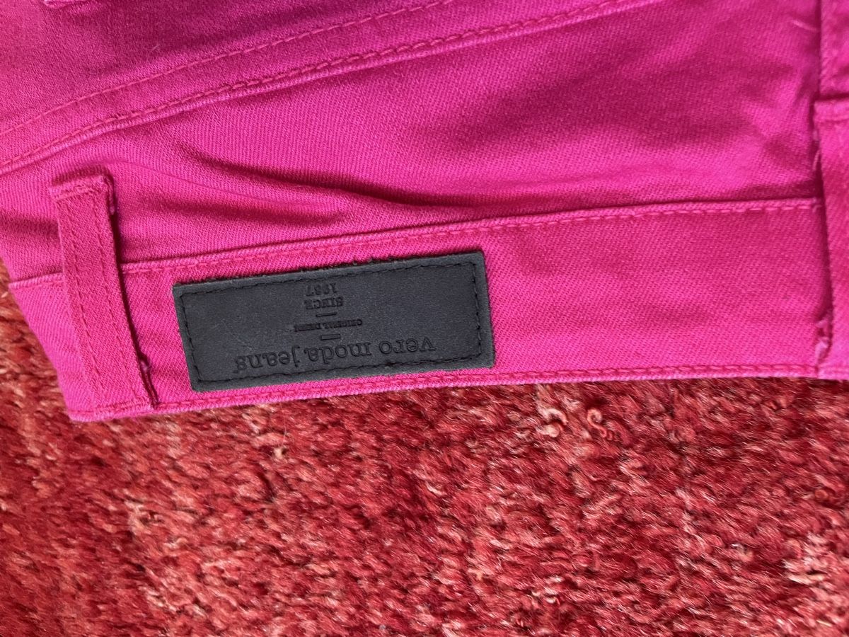 Vero Moda Jeans: Jeans pink – Nuovo (secondo la descrizione) da Dittingen venduto da nje_9nlt 2