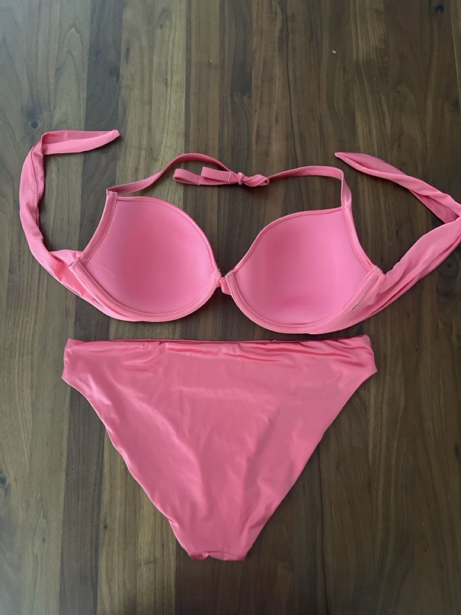 Maillots de bain & Bikinis: Bikini Koralle Grösse 38 neuwertig – D'occasion à Adliswil par JadrankaR 1