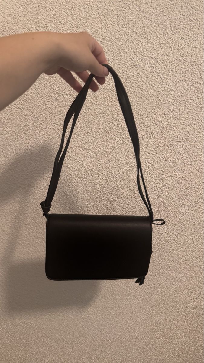 Zara Taschen: Zara Basic Tasche – Neu (gemäss Beschreibung) aus Rorschach von med_cg8c