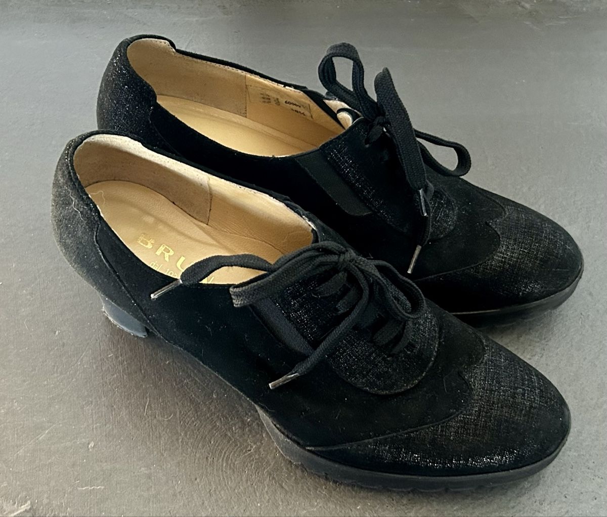 Brunate Scarpe da donna: Brunate Schuhe, Grösse 38,5 – Nuovo (secondo la descrizione) da Oberhasli venduto da anzis