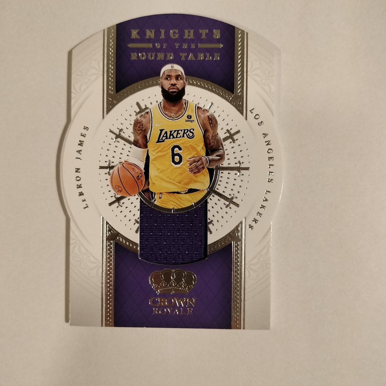 Panini Carte collezionabili: LeBron James Crown Royale Game-Worn Jersey – Nuovo (secondo la descrizione) da Bern venduto da SportsMemos 2