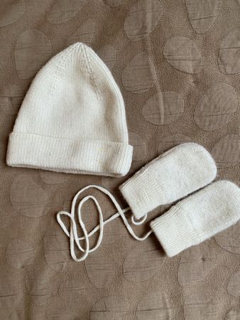 100% Merino Wool Hat & Mittens Set Winter Warm