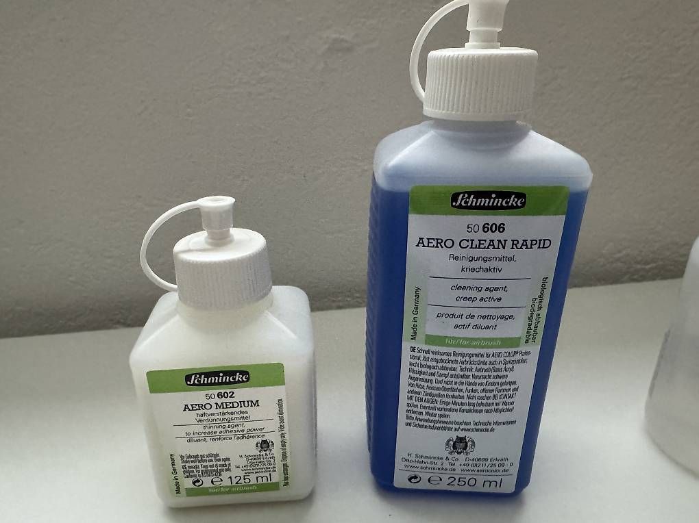 Make-up: Airbrush Set – Usato da Heiligkreuz (Mels) venduto da Chliniii 2