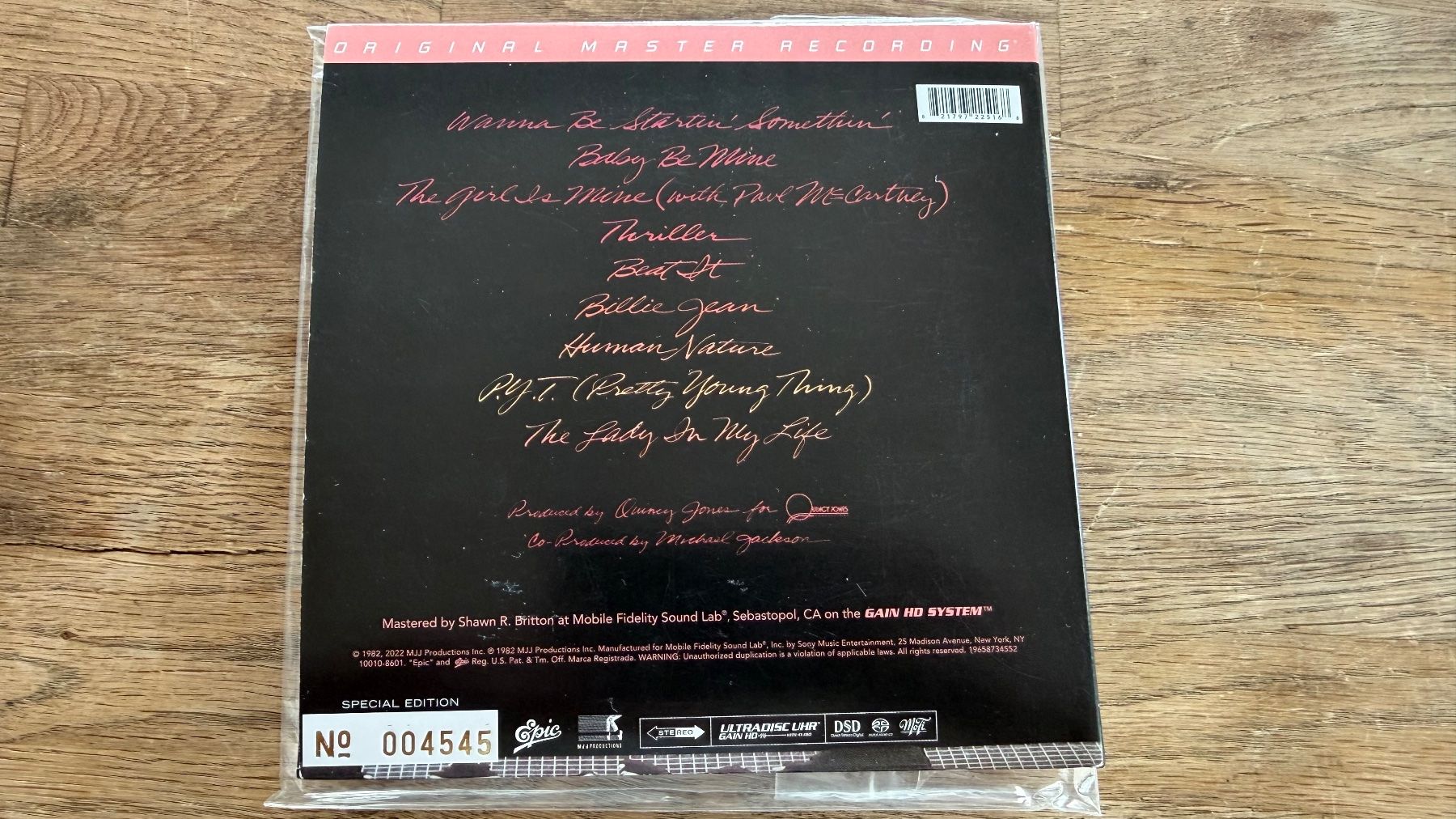 CD: Rare SACD Michael Jackson: Thriller – Nuovo (secondo la descrizione) da Lugano venduto da bad_2t9b 1