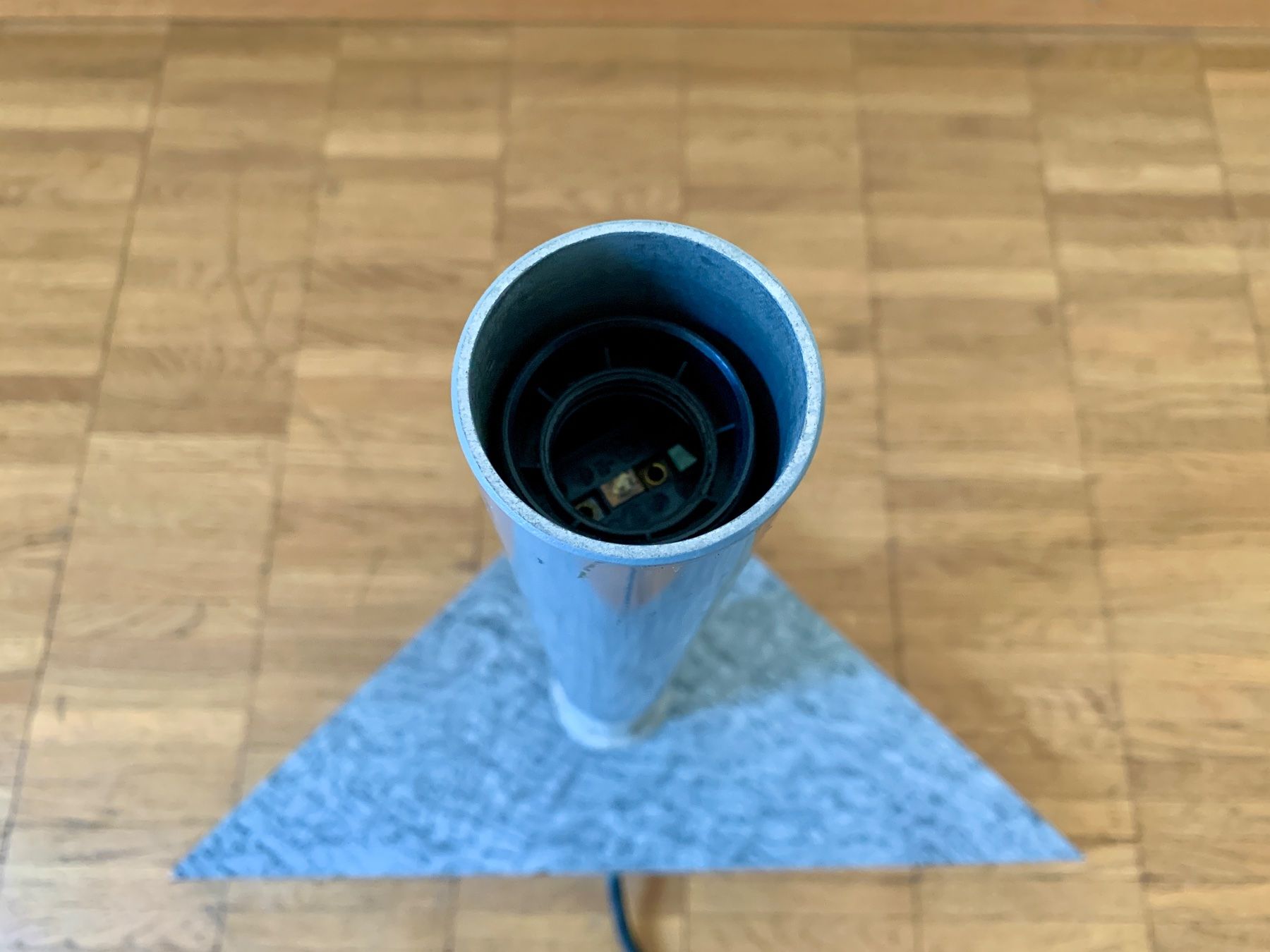 Lampen: Grafische Tischlampe / Bodenlampe – Gebraucht aus Zürich von Les_Zurichois 6