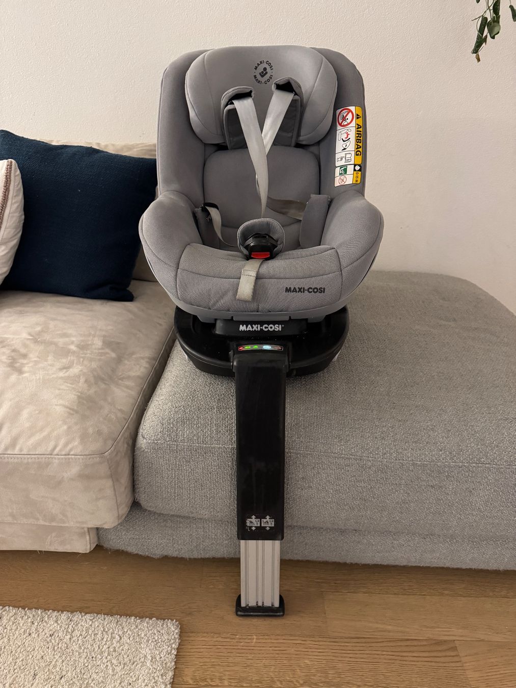 Maxi-Cosi Seggiolini per auto: Maxi Cosi Pearl Pro 2 i-size with ISOFIX – Usato da Zürich venduto da van_k8pp