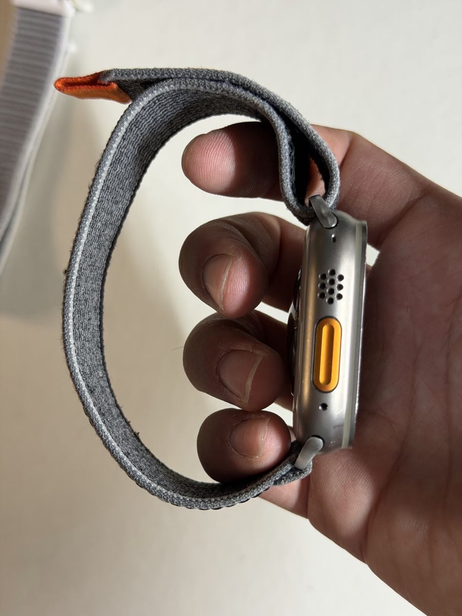 Apple Smartwatch: Apple Watch Ultra 49mm Defective – Defekt aus Chur von beverlyone 2