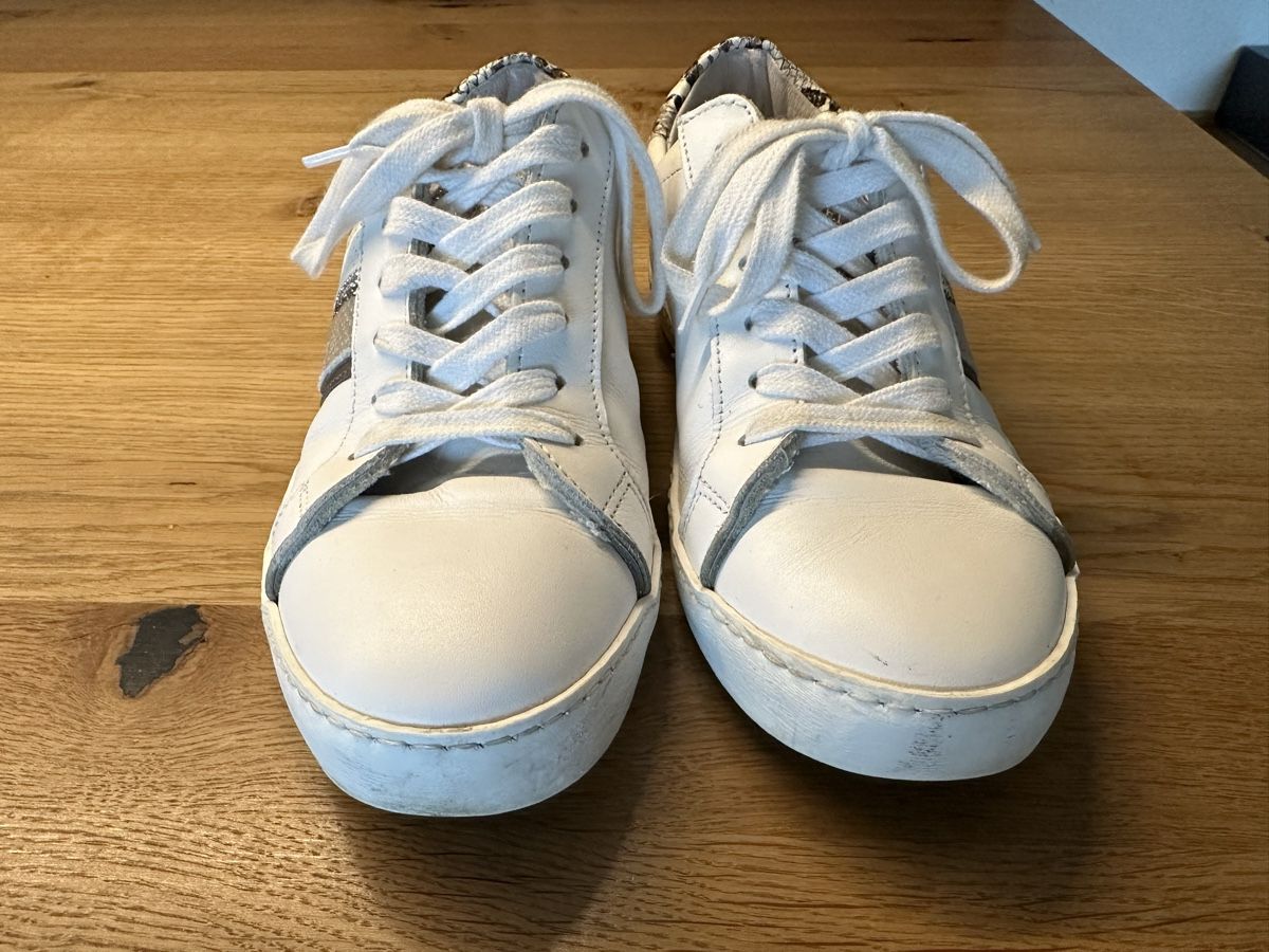 Scarpe da donna: Modische Sneaker Leder Meline, Gr.38 – Usato da Ebikon venduto da Squizi 2