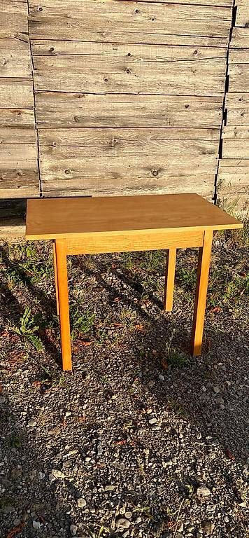 Tavoli: Sechs Holztisch retour – Usato da Gunzwil venduto da vintage-bazaar
