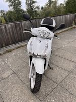 Roller Honda SH125AD weiss mit Topcase gepflegter Zustand