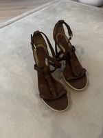Burberry Keilabsatz Sandalen Leder braun Grösse 37