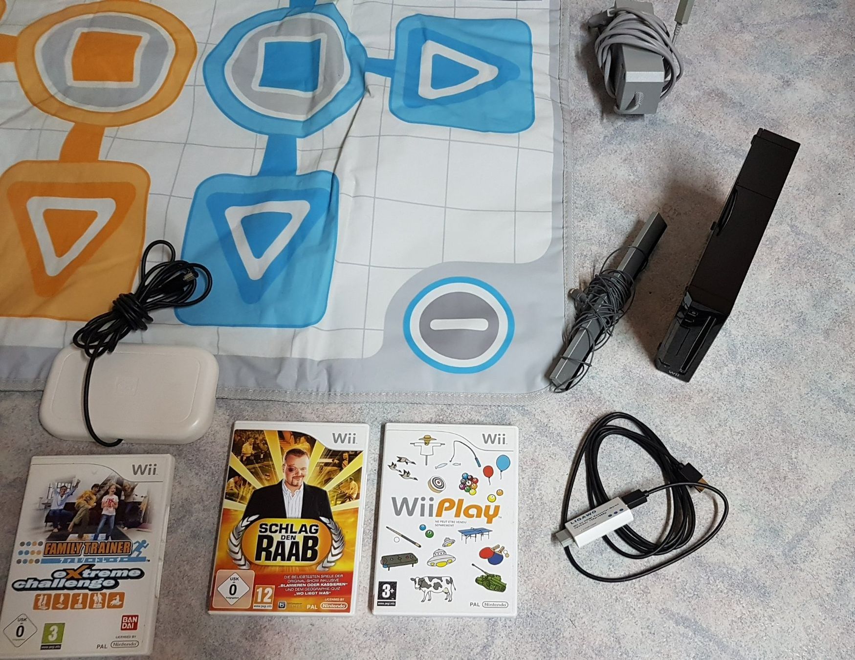 Nintendo Konsolen: Wii Konsole mit 3 Spiele – Gebraucht aus Schüpfheim von Games_Spielkonsolen 1