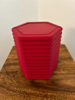 Abfallkübeli in der Farbe "Chelsea Red"