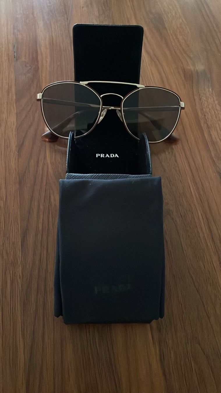 Prada Brillen & Gläser: Sonnenbrille Prada – Neu (gemäss Beschreibung) aus Zürich von nik_tw2j 1