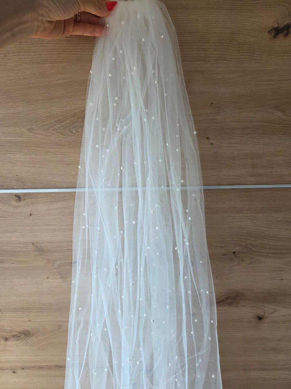 Accessoires pour cheveux: Poirier Schleier mit Perlen 120cm – D'occasion à Zollikon par Alicebunn