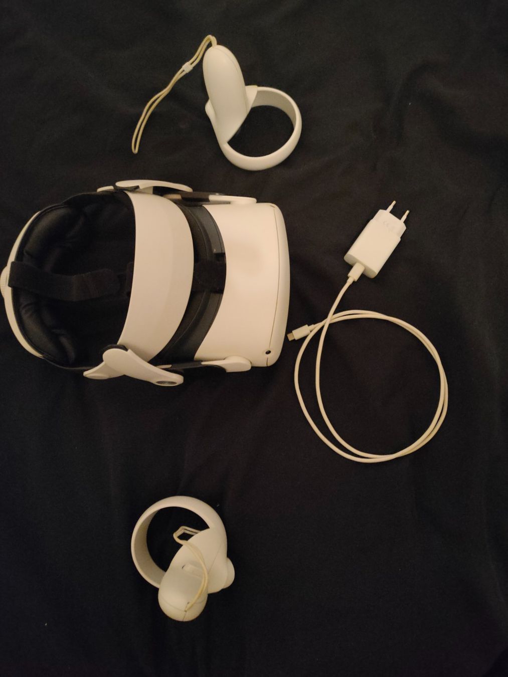 Meta VR Brille: Meta Quest 2 mit Originalverpackung – Gebraucht aus Niederbipp von  1