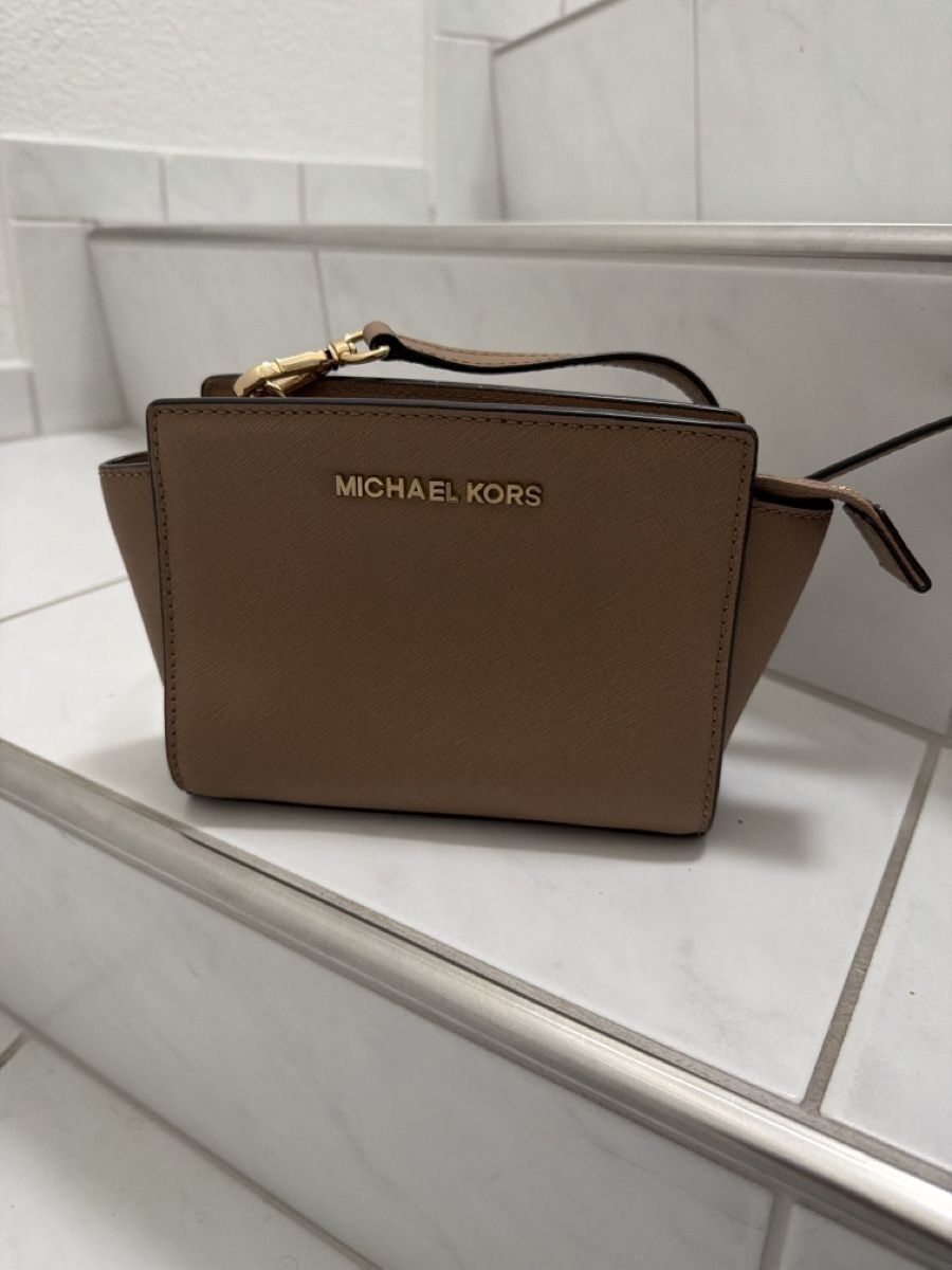 Michael Kors Borse da donna: MICHAEL KORS - Lederhandtasche – Nuovo (secondo la descrizione) da Brütten venduto da Wally80