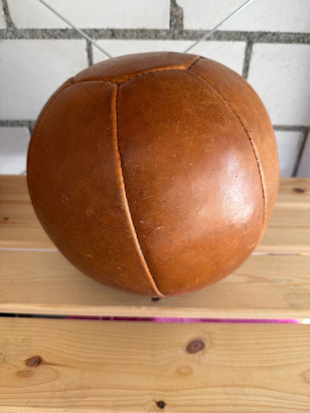 Palloni: Medizinbälle Leder; 2, 3, 4Kg – Usato da Oberriet SG venduto da Ironkandel 4