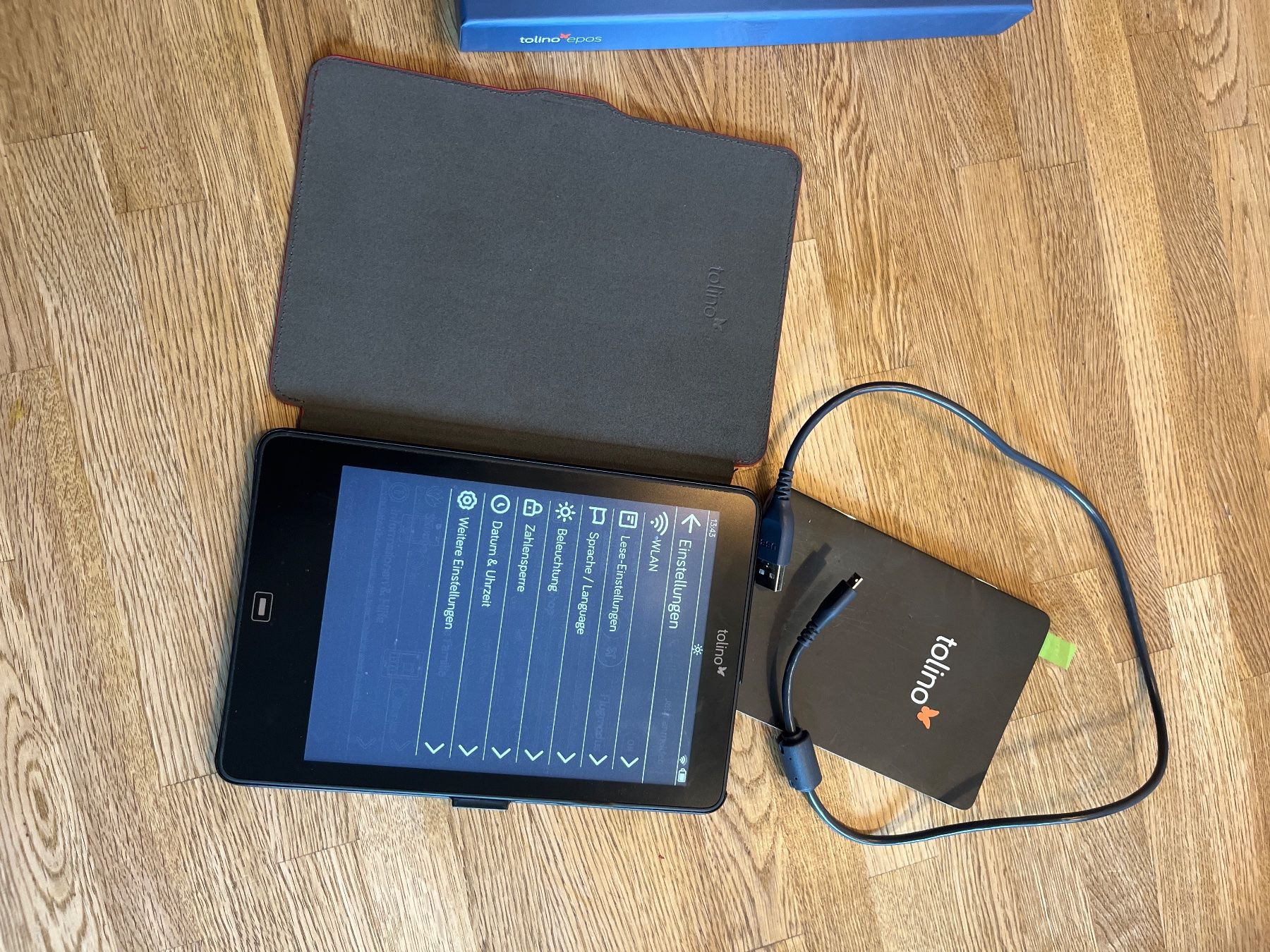 Tolino Tablet PC: Tolino Epos E-Reader mit  Hülle – Gebraucht aus Wetzikon ZH von Spikione 2