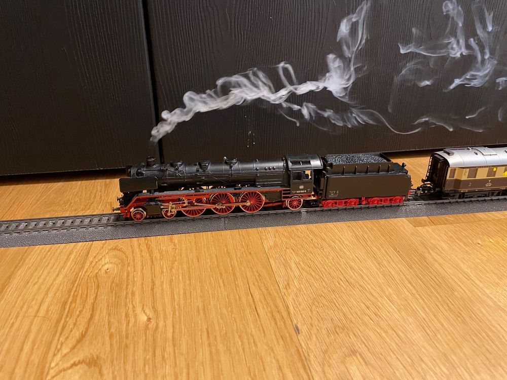 Märklin Dampflokomotive 003160-9 (3085) | Kaufen auf