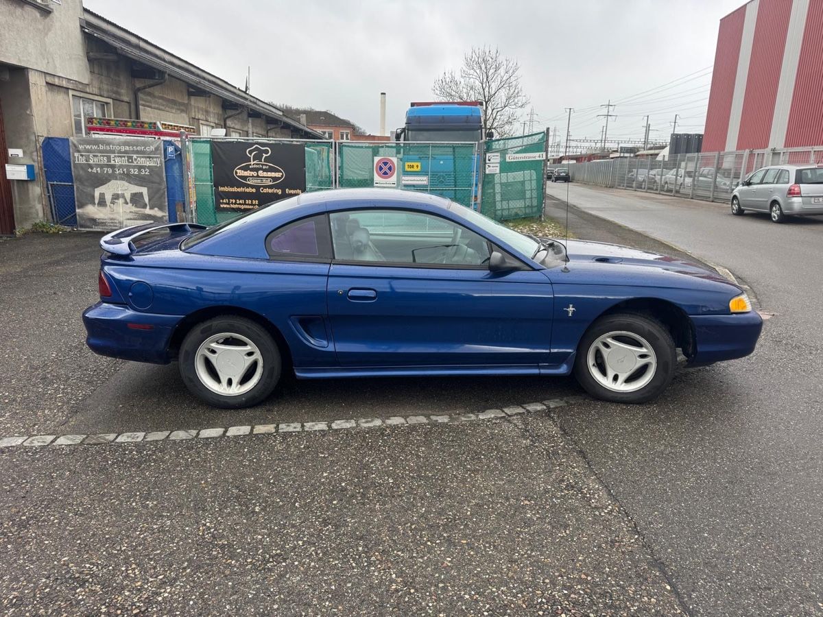Ford Automobili: Ford Mustang – Usato da Avenches venduto da sal_j62q 3