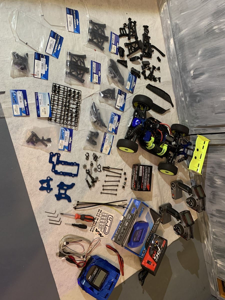 LRP RC Kits de montage: Lrp buggy 1:8 – D'occasion à Breitenbach par subaruantonio 2