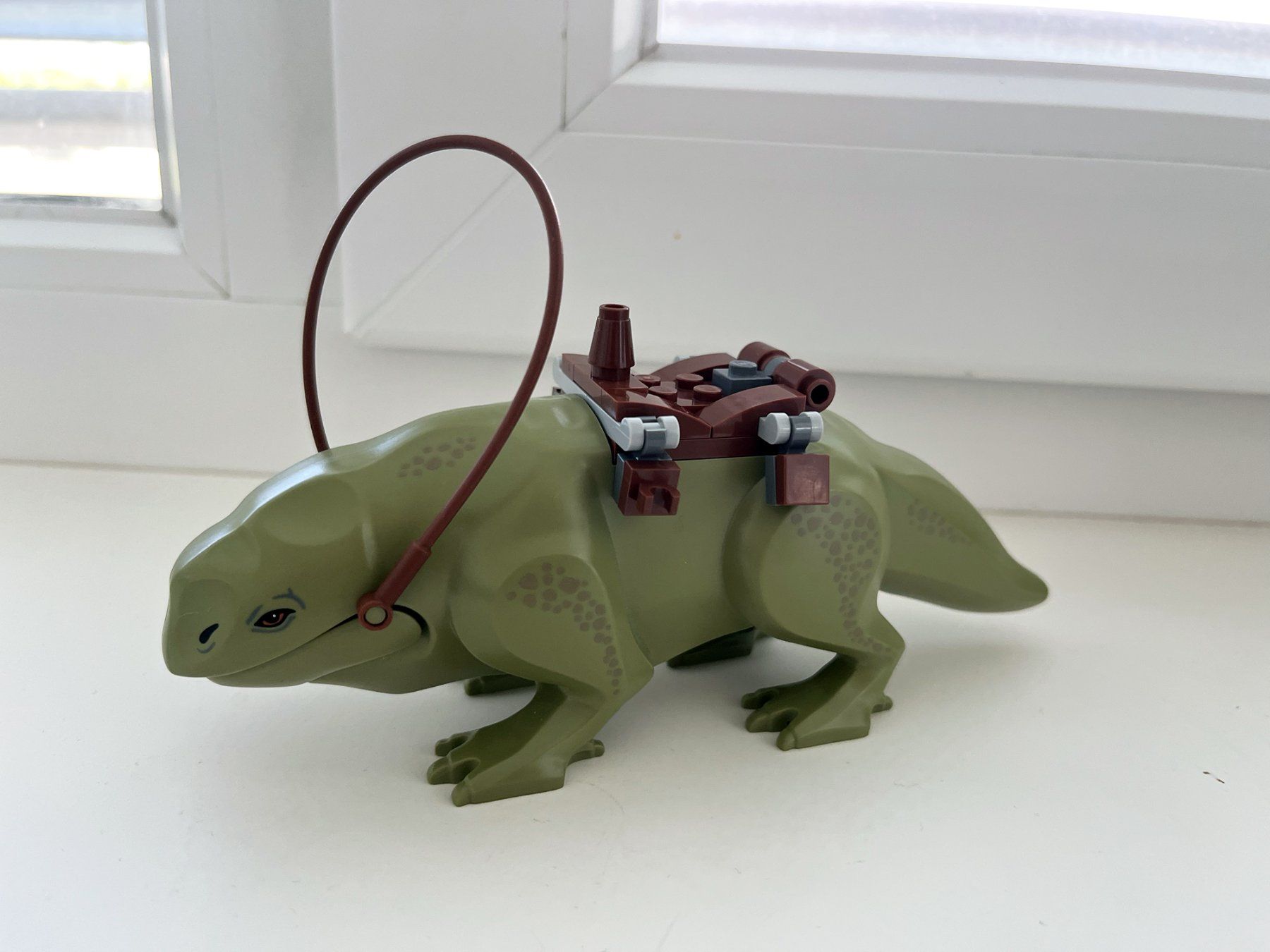 Lego Kit di costruzioni: Lego Star Wars Cantina Dewback – Usato da Lausanne venduto da BeyondStories 1