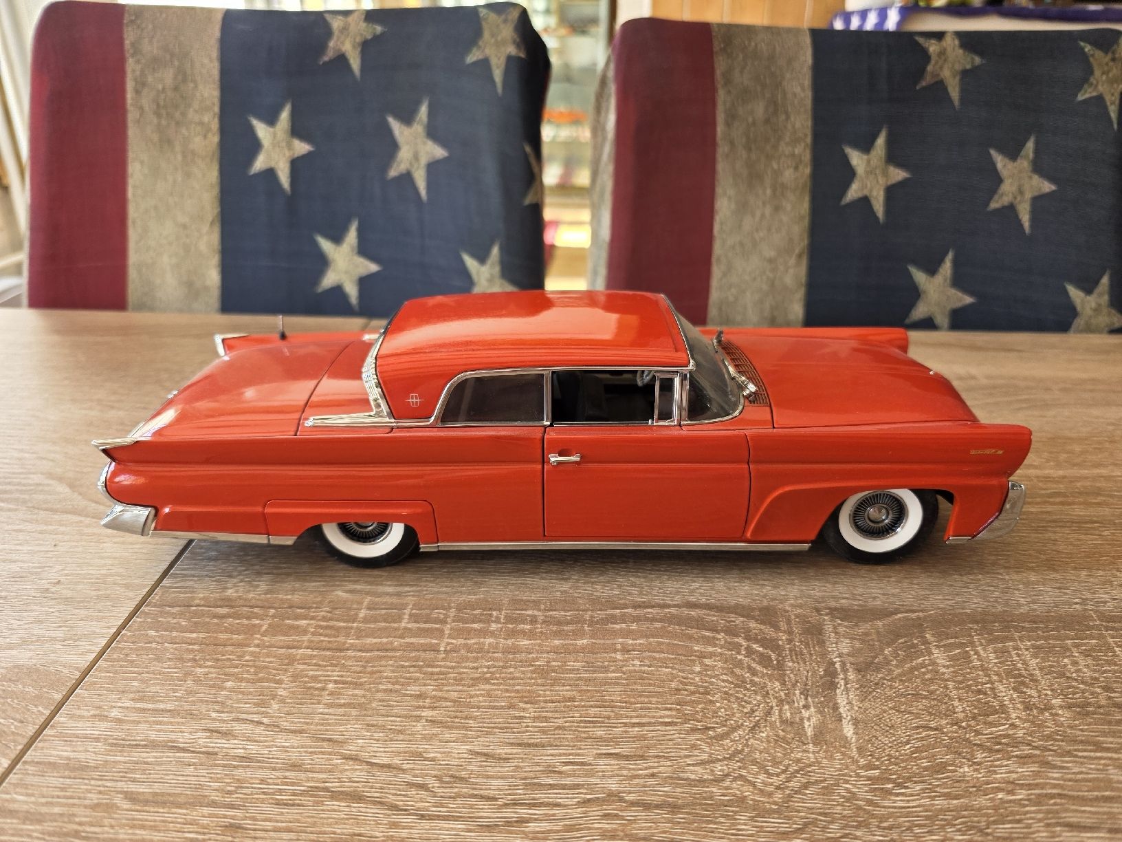 Continental Modellautos: 58'Lincoln Continental Mark 3 1:18 – Gebraucht aus Goldingen von Muscle_Cars84 4