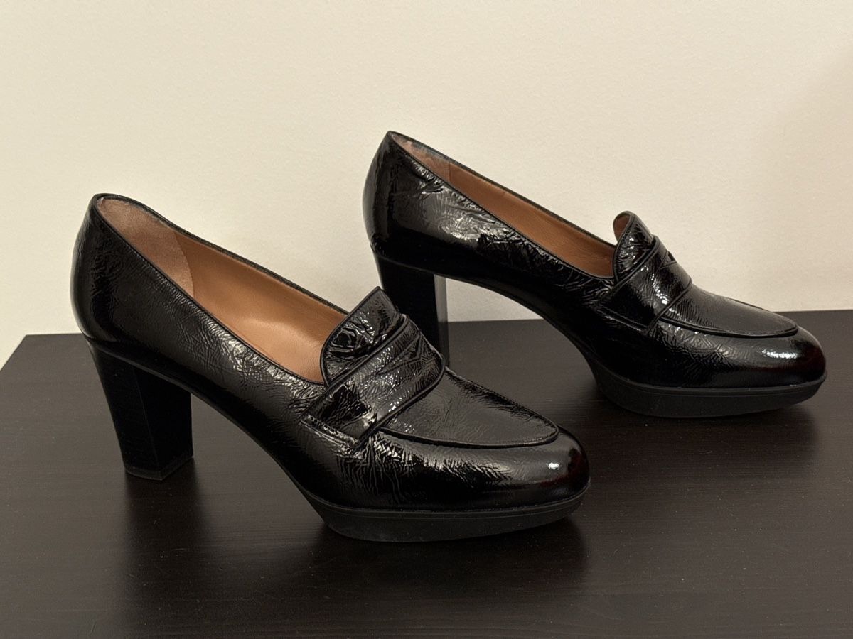 Fratelli Rossetti Scarpe da donna: Fratelli Rossetti Black Leather Heels - Size 39.5 – Nuovo (secondo la descrizione) da Geneve venduto da fed_grg5 3