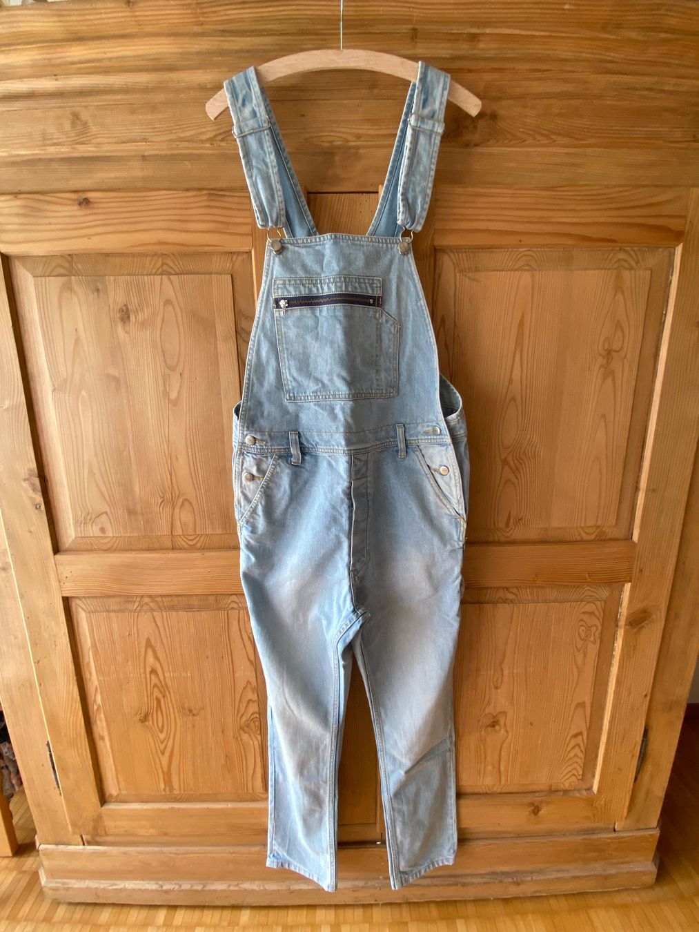 Jeans: Vintage Latzhose DUNGAREE – Usato da Wilderswil venduto da leh_9hxp