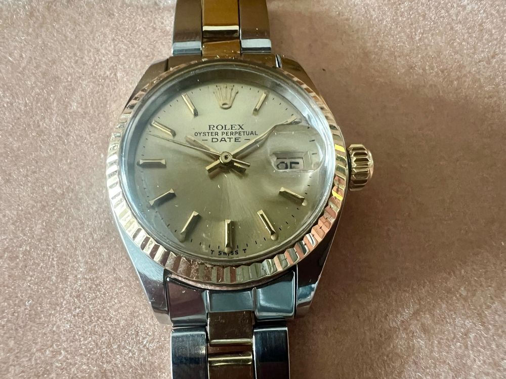 Rolex Orologi: ROLEX Oyster Perpetual 26, Ref. 6917, Automatic, with box – Usato da Le Mont-sur-Lausanne venduto da LycaGallery 1