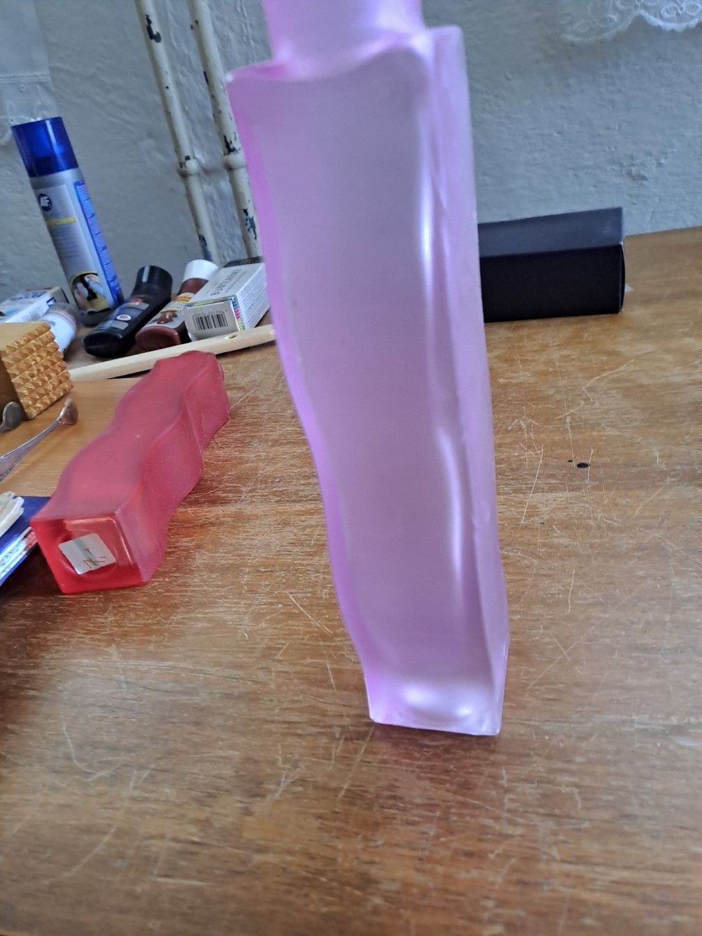Bicchieri: Parfumflakon Rosa Matt Glas 21 cm hoch – Usato da Zürich venduto da Schoebi19