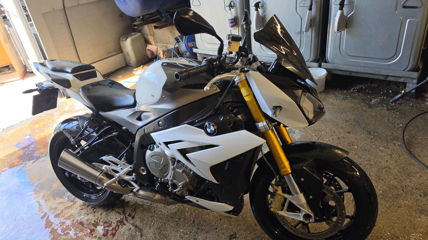 BMW Route: BMW S1000R 2014 – D'occasion à genève par arcasia06