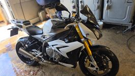 BMW S1000R 2014